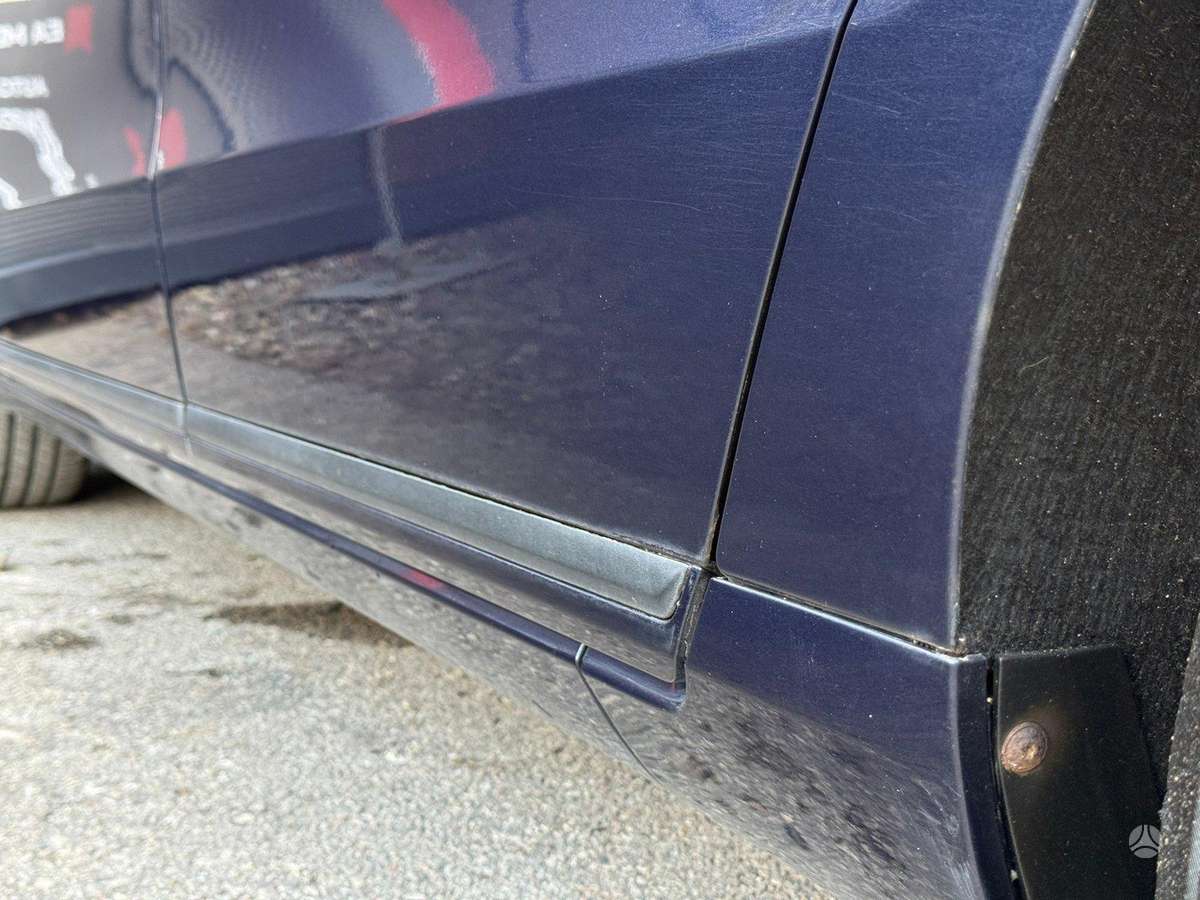 Volkswagen Passat 2011 — photo 22