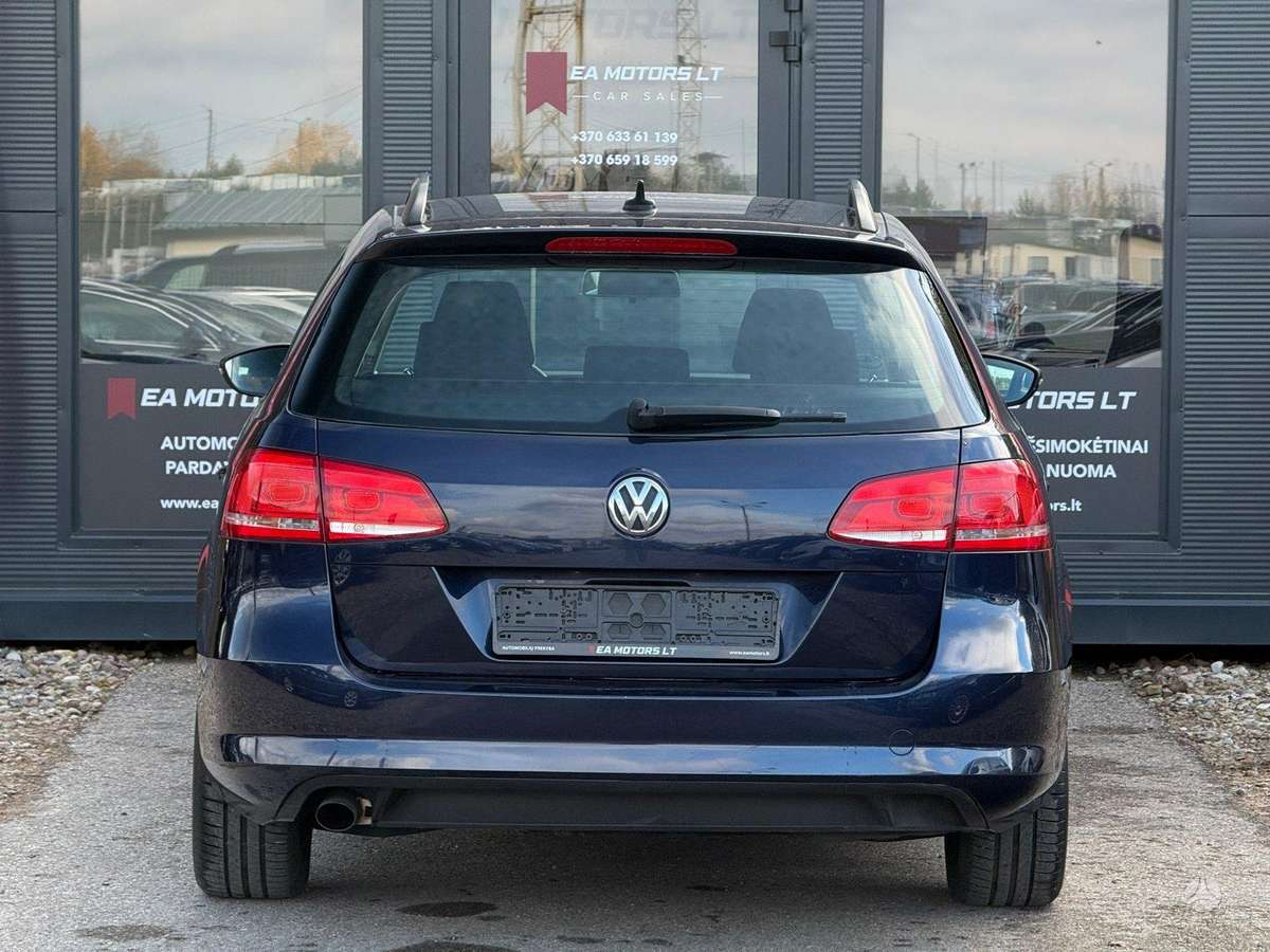 Volkswagen Passat 2011 — photo 6