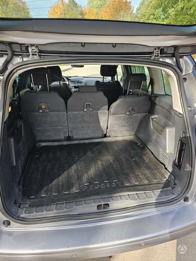 Peugeot 5008 2014 — photo 12