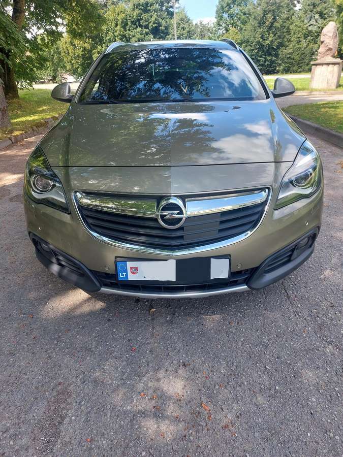 Opel Insignia 2014 — interior