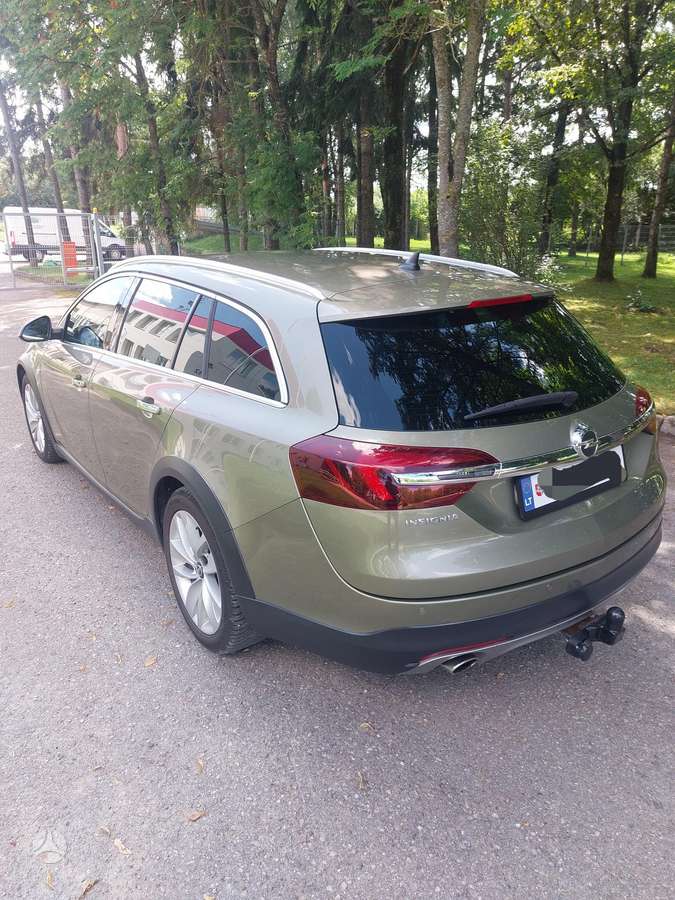 Opel Insignia 2014 — photo 8