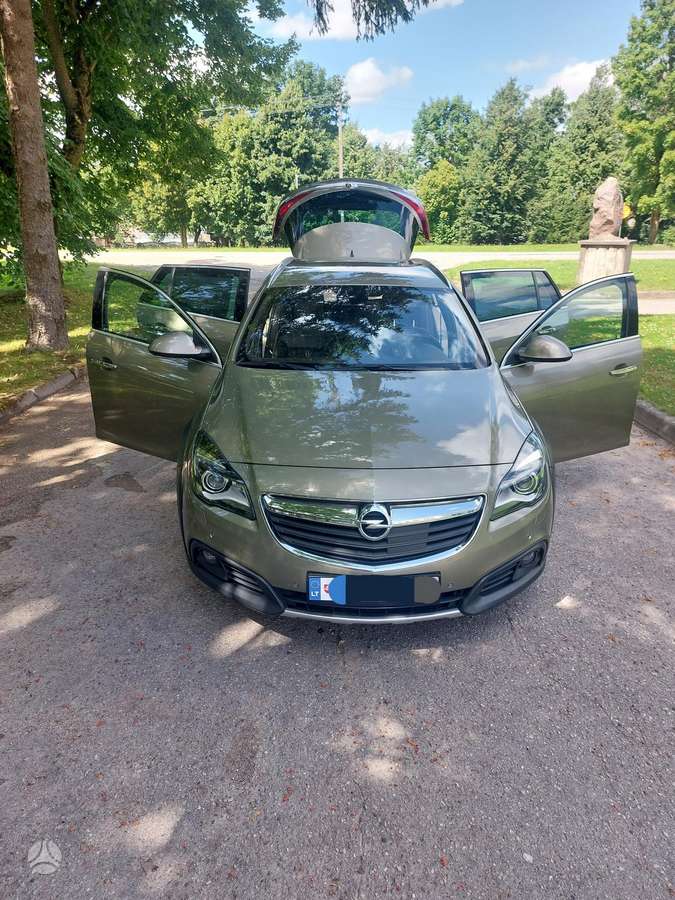 Opel Insignia 2014 — photo 9