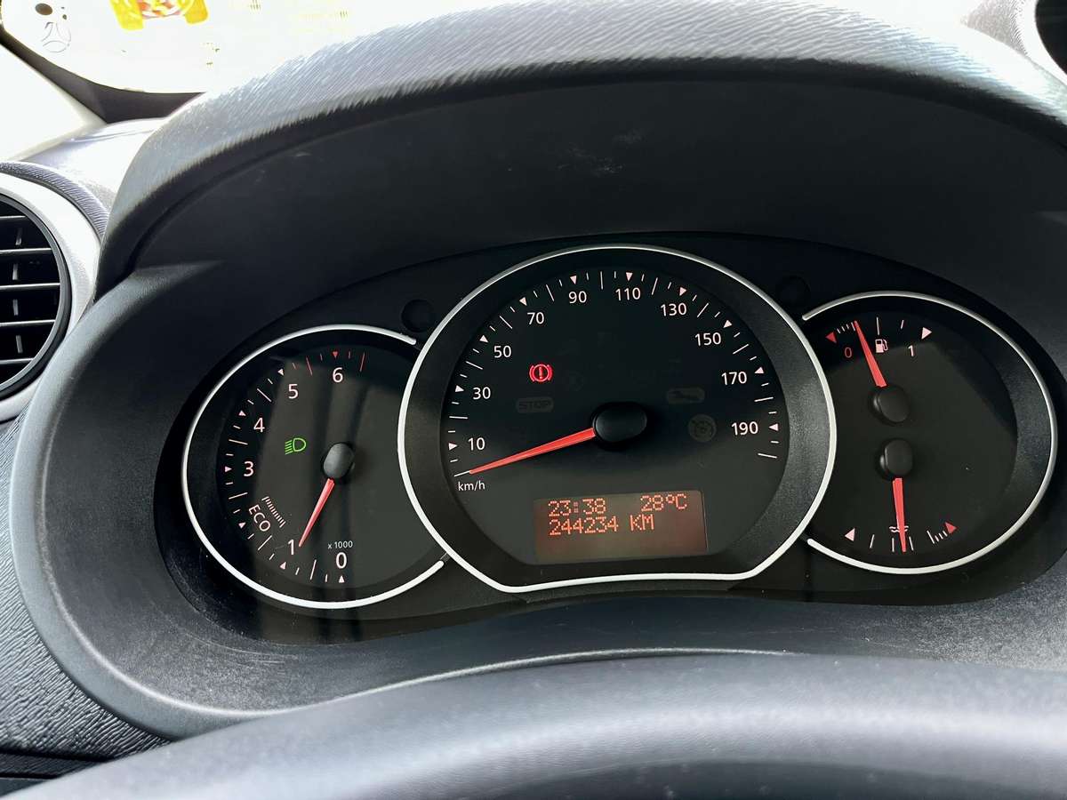 Renault Kangoo 2014 — photo 13