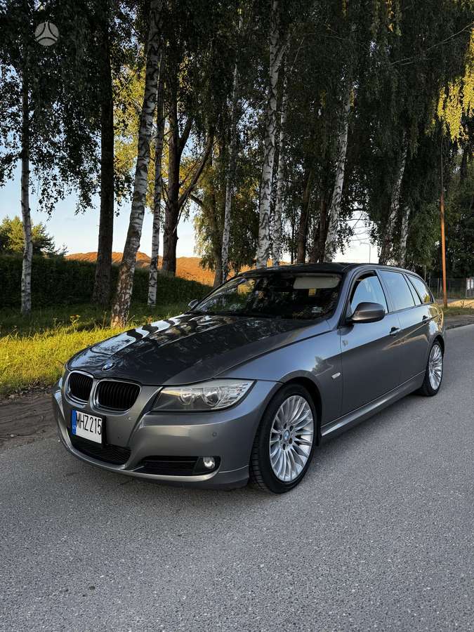 BMW 320, 2011