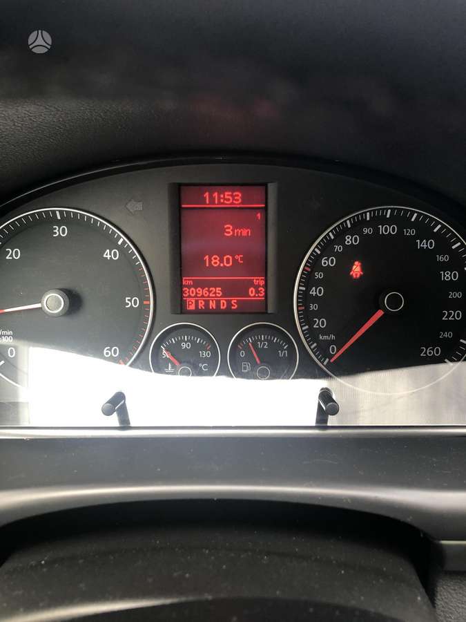 Volkswagen Touran 2004 — photo 12
