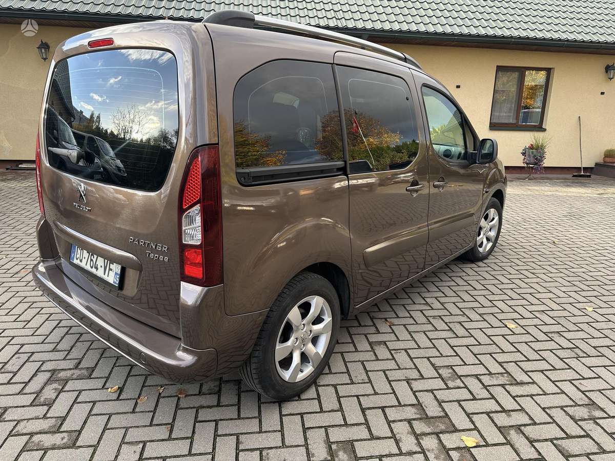 Peugeot Partner 2013 — двигун 1560 cm³, 109 HP (80kW)