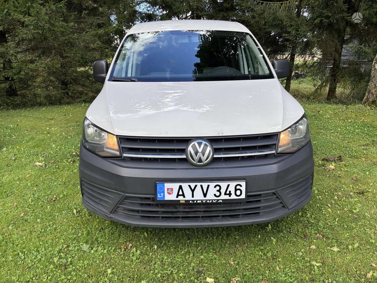 Volkswagen Caddy 2015 — rear view