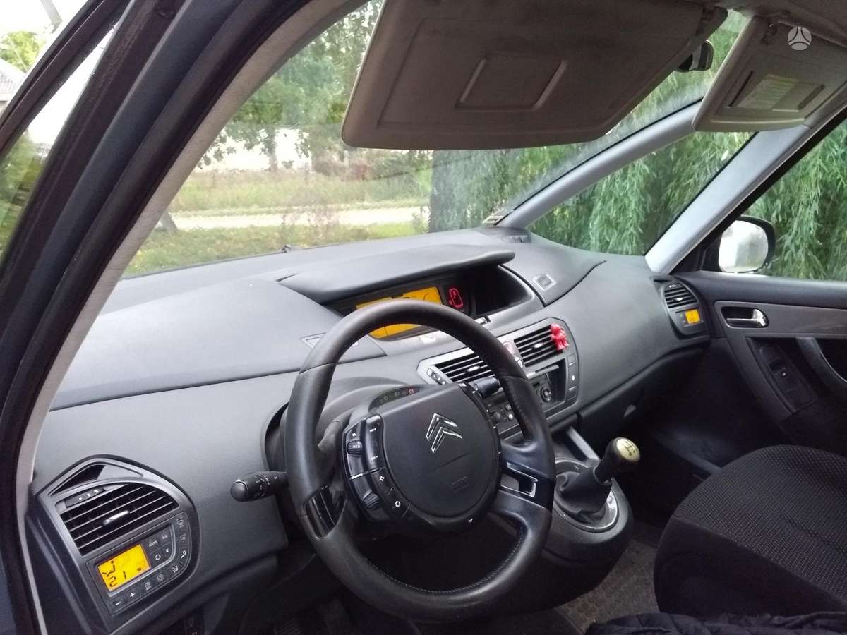 Citroen C4 2008 — photo 11