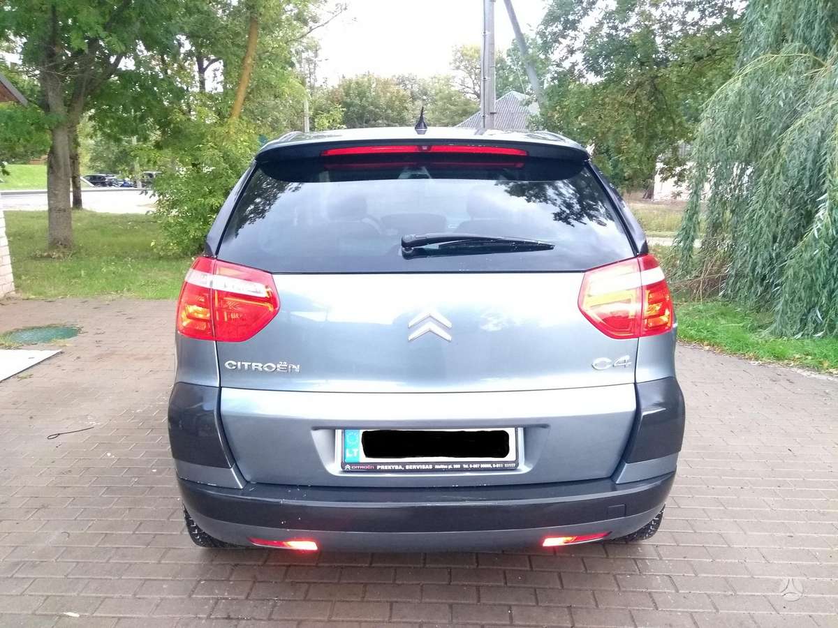 Citroen C4 2008 — rear view