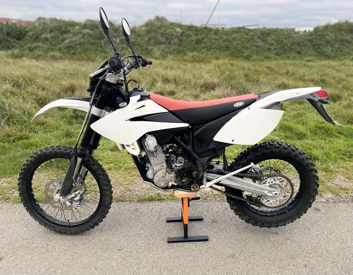 Beta RR 2009 — авто для ЗСУ з Європи