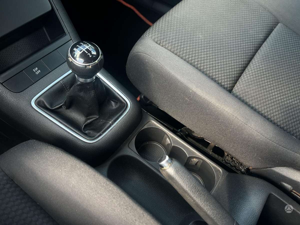 Volkswagen Golf 2009 — photo 15
