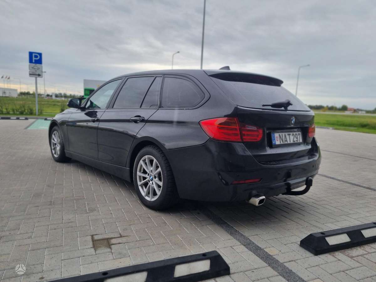 BMW 316 2013 — interior
