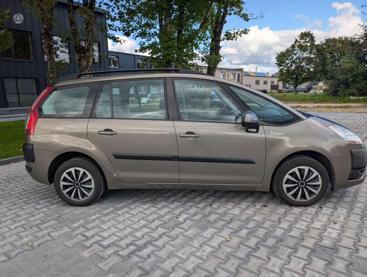 Citroen C4 2008 — engine 1560 cm³, 109 HP (80kW)