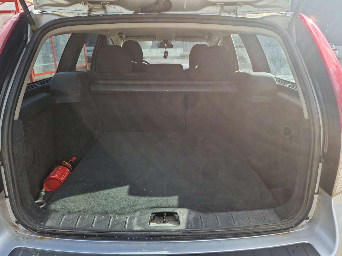 Volvo V50 2009 — photo 8
