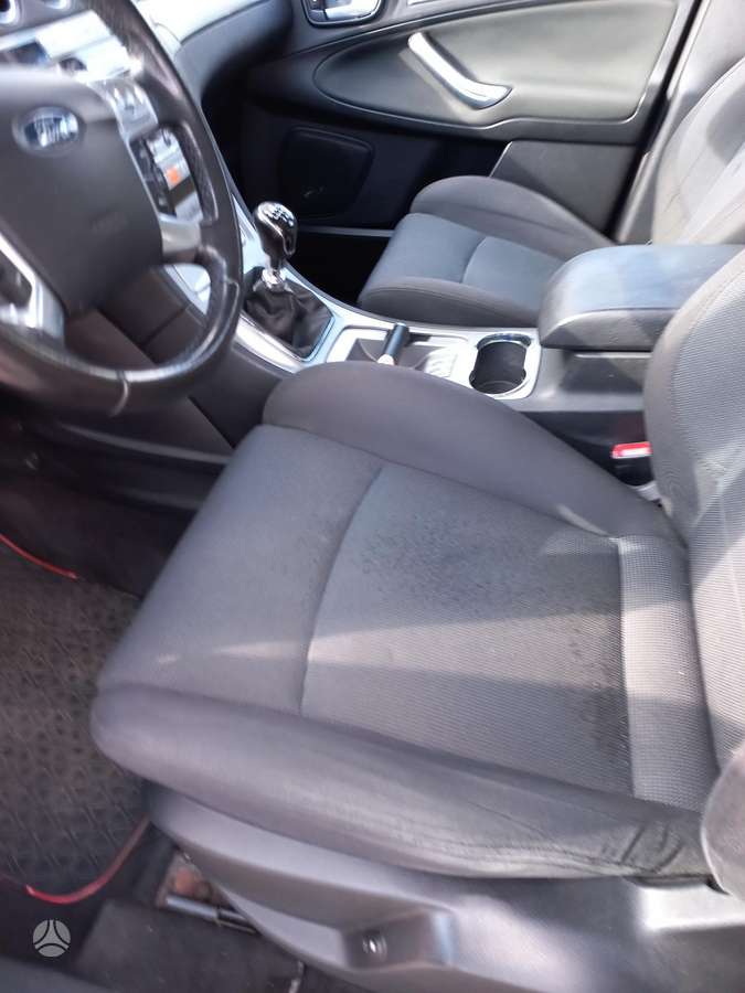 Ford S-MAX 2008 — photo 13