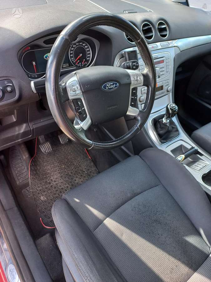 Ford S-MAX 2008 — photo 14