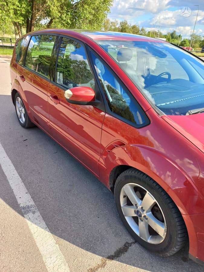 Ford S-MAX 2008 — photo 17