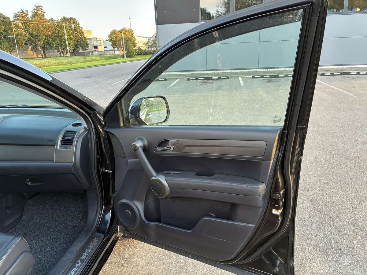 Honda CR-V 2010 — photo 10