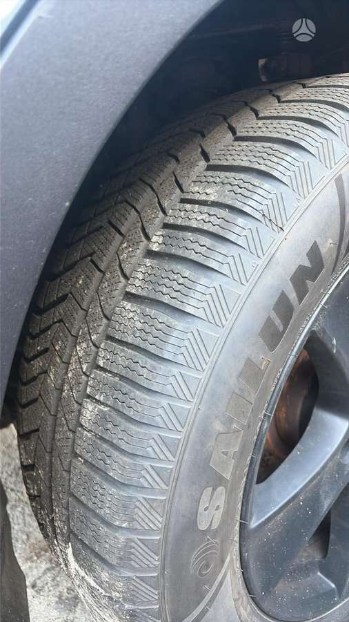 BMW X5 2010 — photo 5