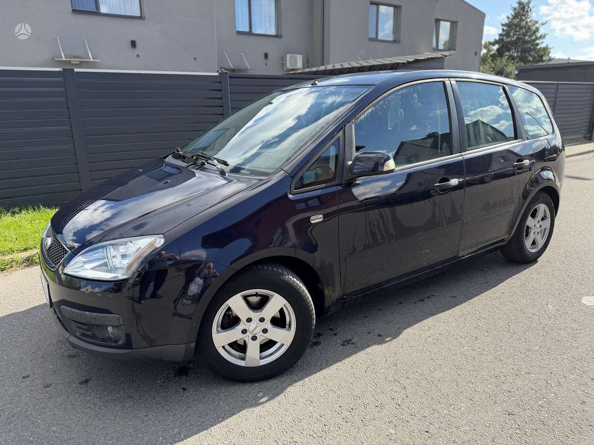 Ford C-MAX 2004 — rear view
