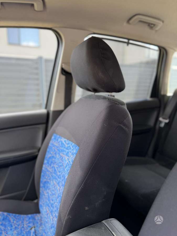 Ford C-MAX 2004 — photo 22