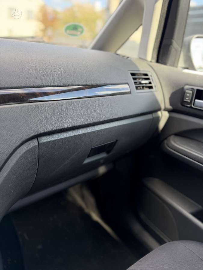Ford C-MAX 2004 — photo 24