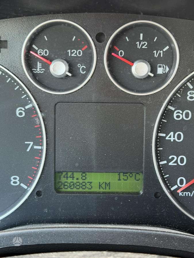 Ford C-MAX 2004 — photo 26