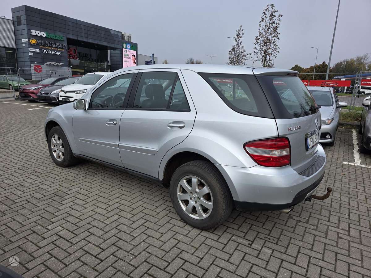 Mercedes-Benz ML320 2006 — photo 6
