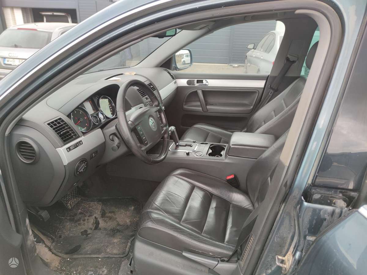 Volkswagen Touareg 2007 — photo 7