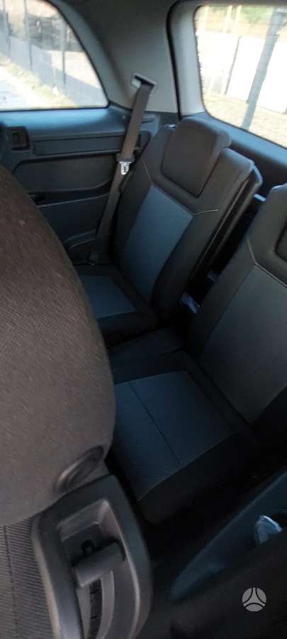 Opel Zafira 2009 — photo 27