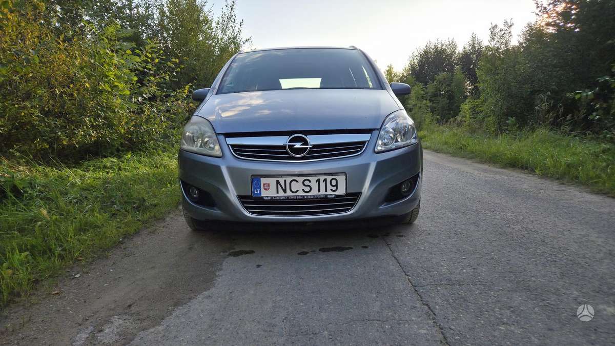 Opel Zafira 2009 — engine 1910 cm³, 120 HP (88kW)
