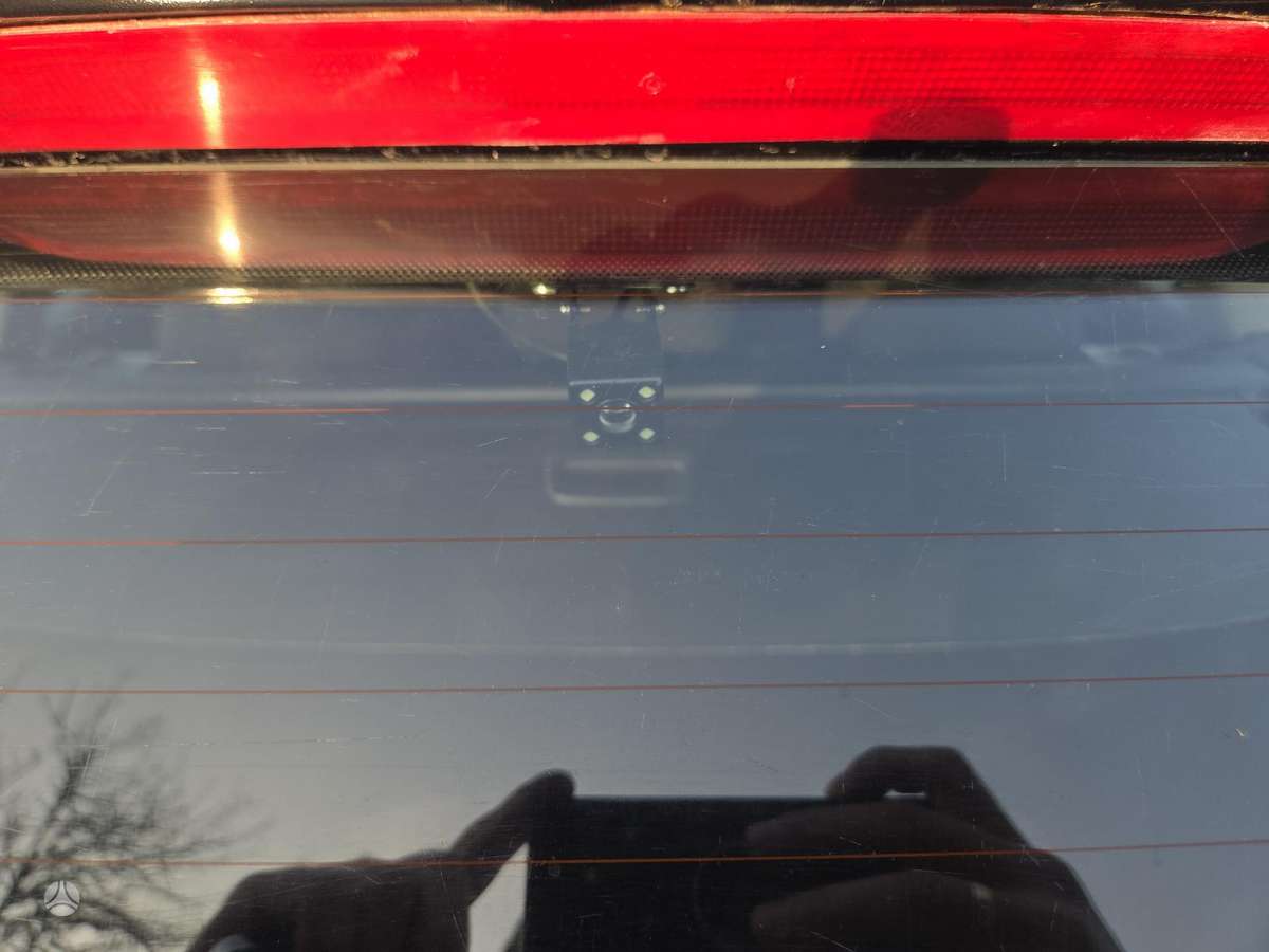 Volkswagen Golf 2011 — photo 11