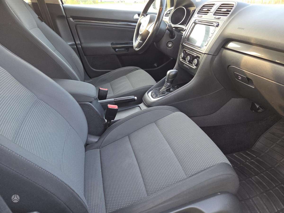 Volkswagen Golf 2011 — photo 13