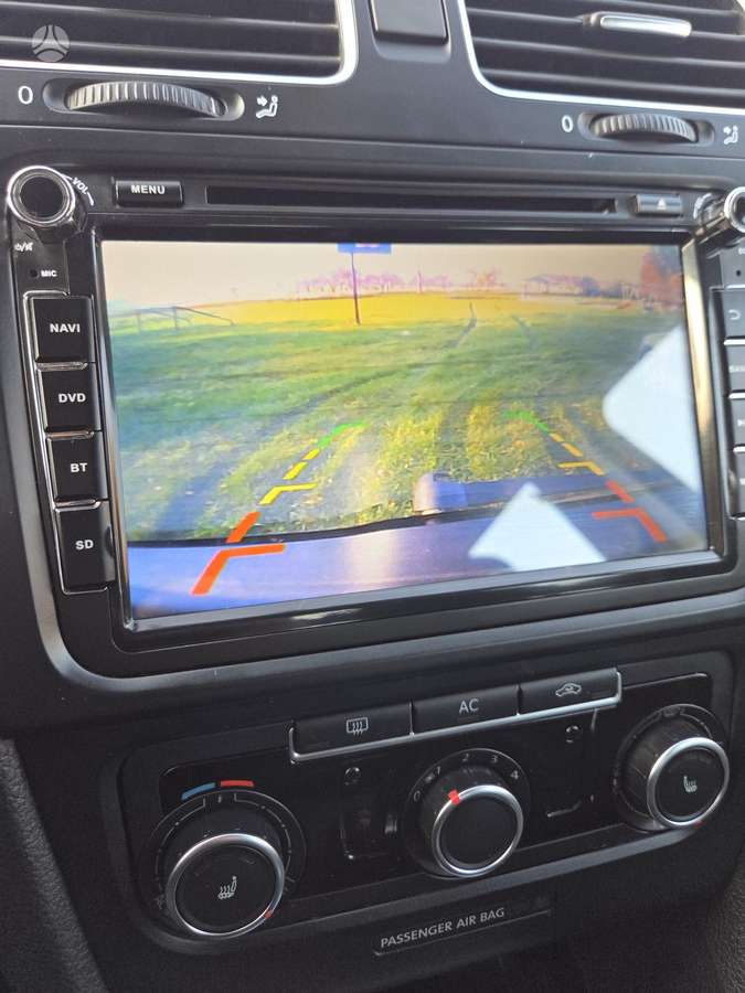 Volkswagen Golf 2011 — photo 18