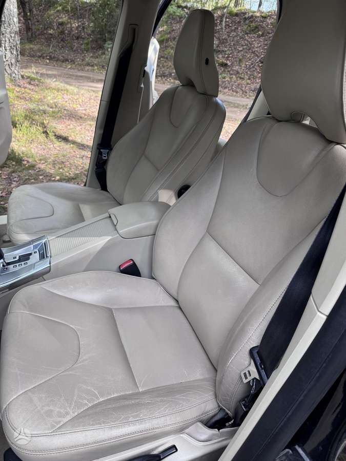 Volvo XC60 2012 — photo 5