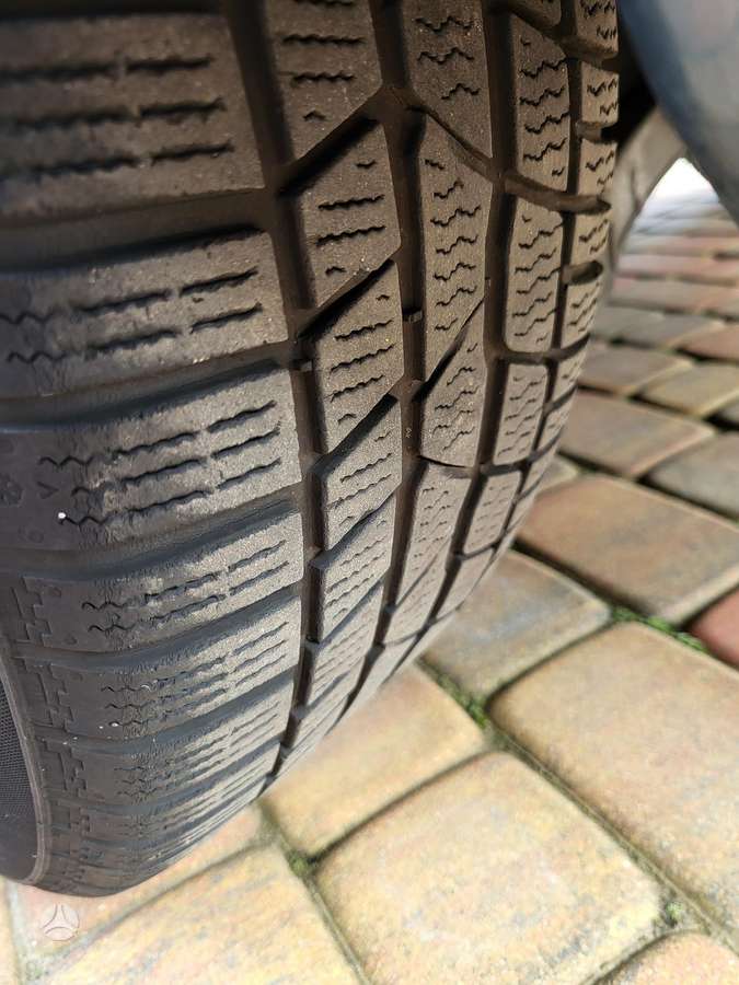 Volvo V70 2012 — photo 18