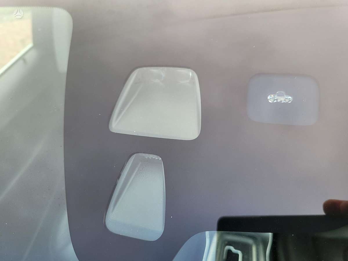 Volvo V70 2012 — photo 19