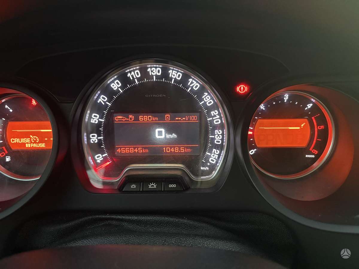 Citroen C5 2009 — photo 8