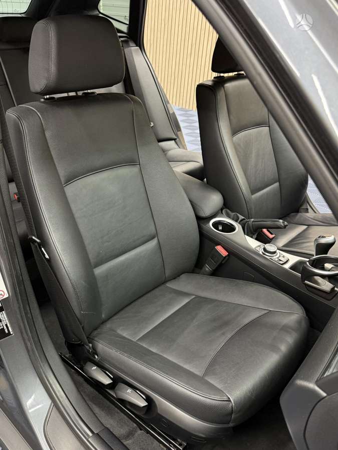BMW X1 2013 — фото 16