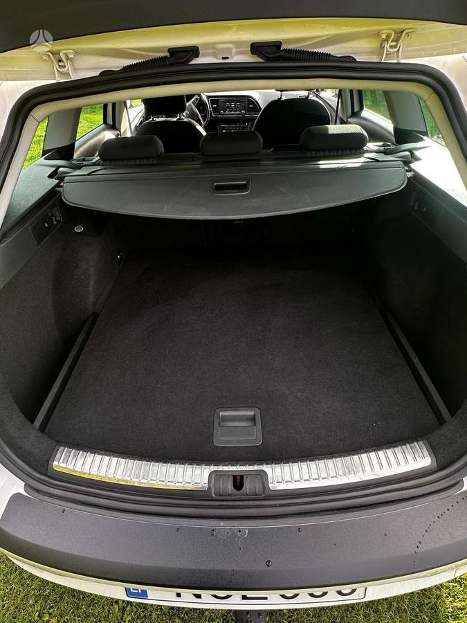 Seat Leon 2014 — photo 11
