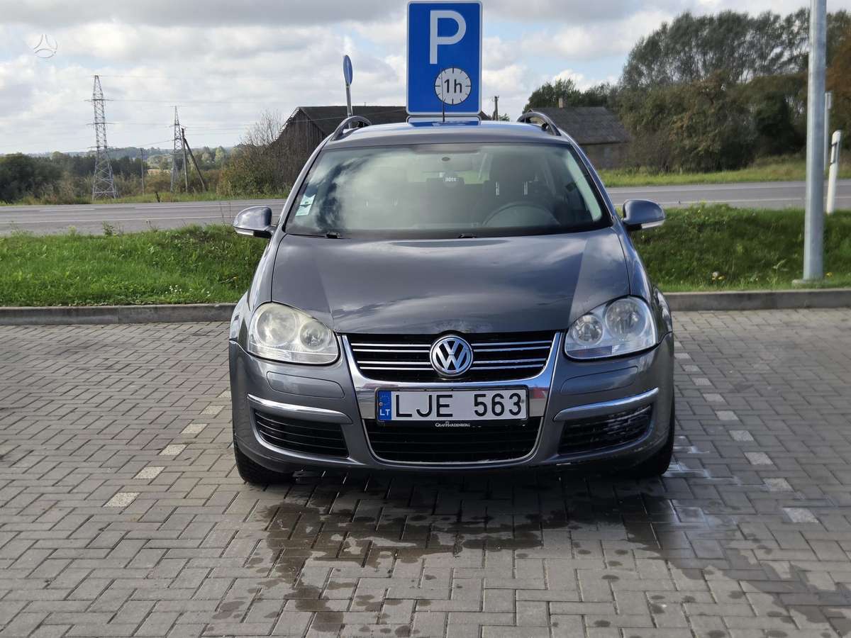Volkswagen Golf 2008 — rear view