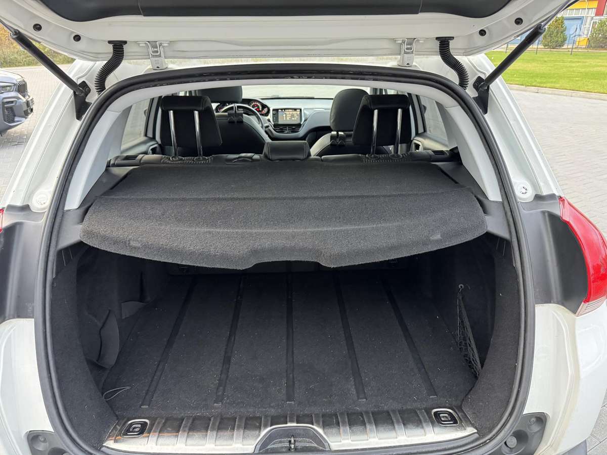 Peugeot 2008 2014 — photo 14