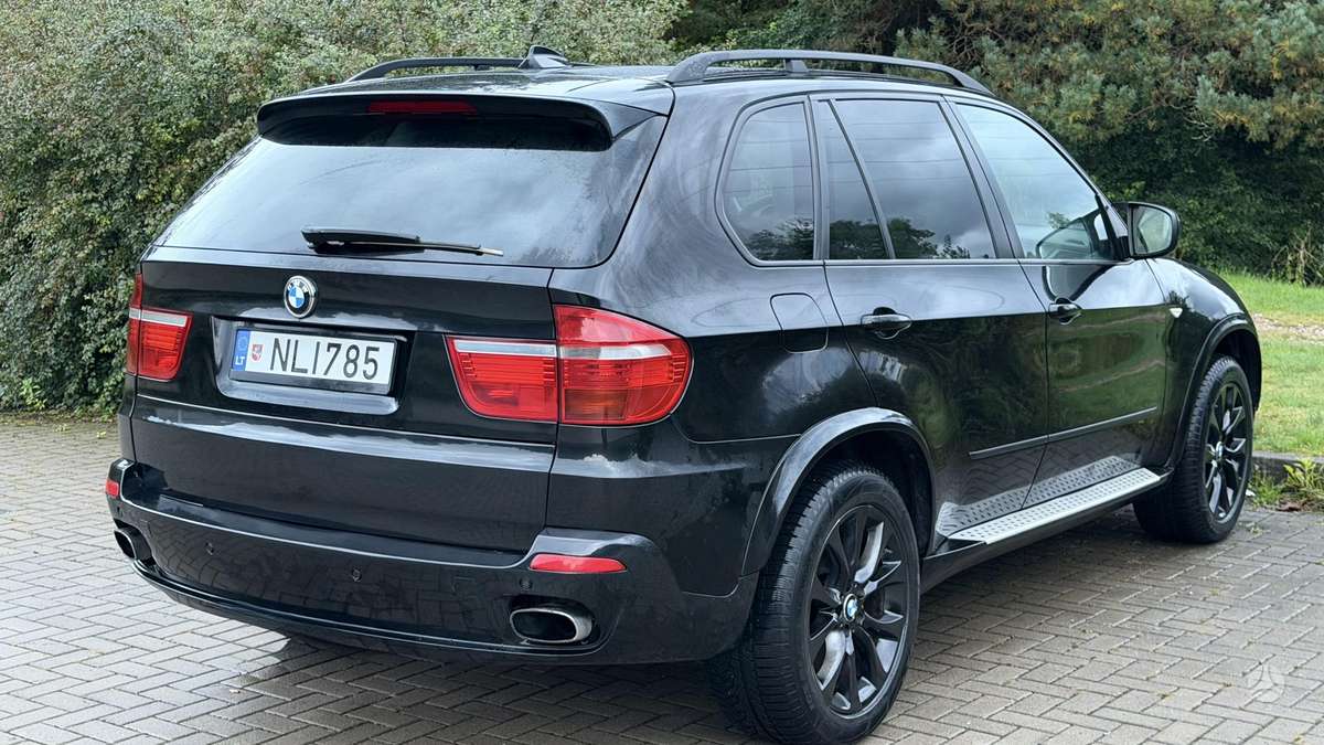 BMW X5 2008 — engine 2993 cm³, 235 HP (173kW)
