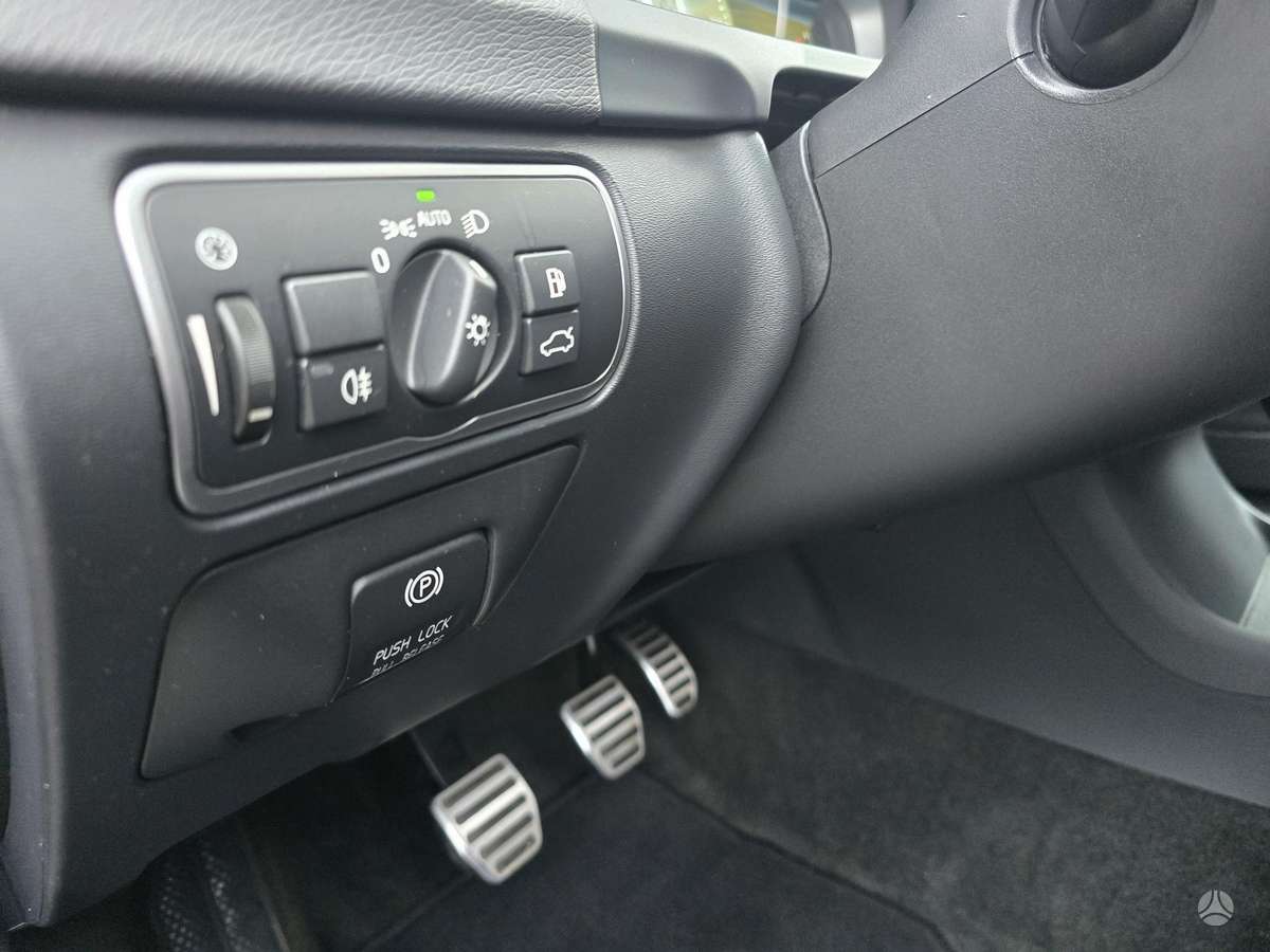 Volvo V60 2014 — photo 15