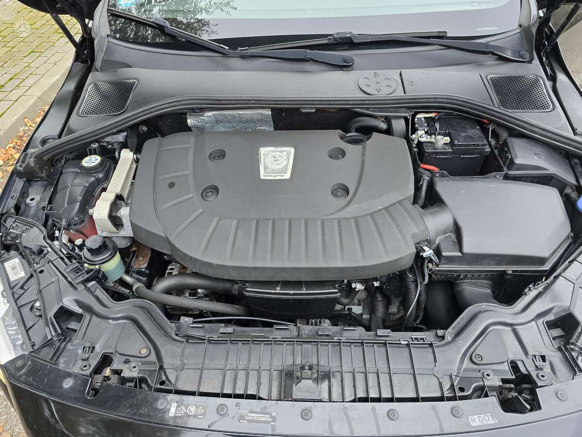 Volvo V60 2014 — photo 26