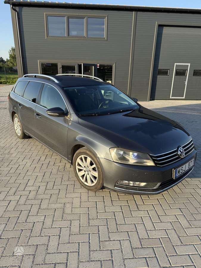 Volkswagen Passat, 2012