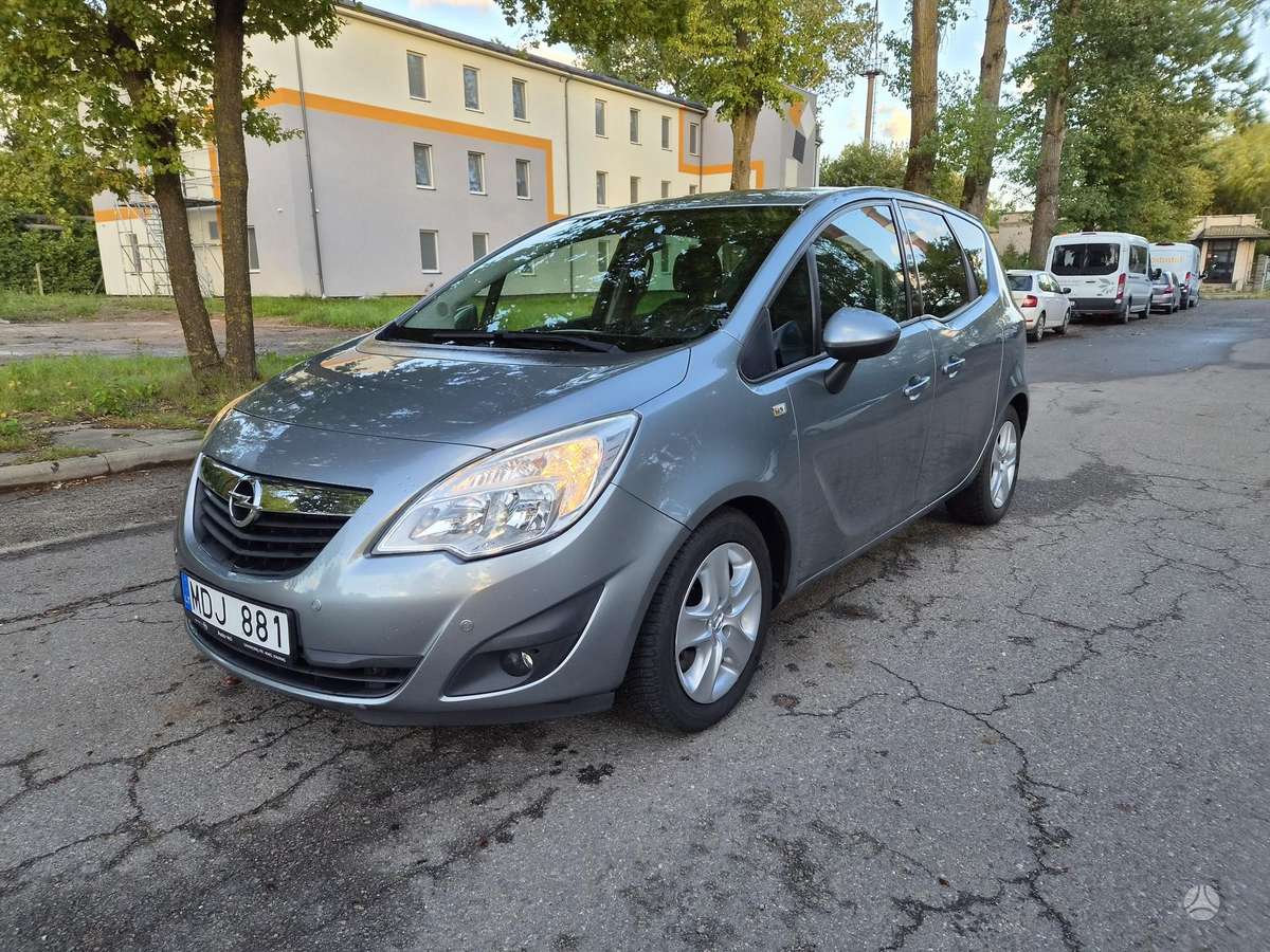 Opel Meriva, 2011