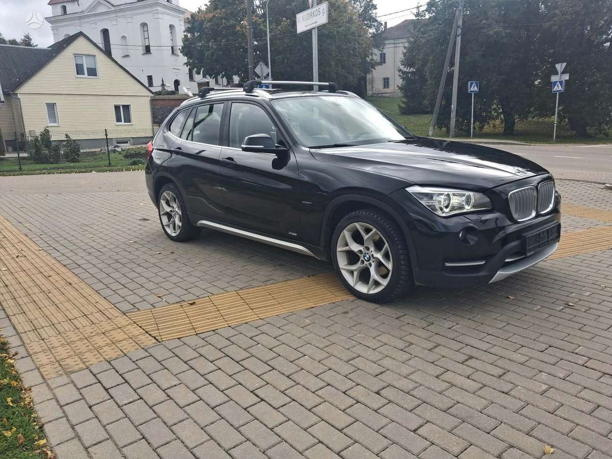 BMW X1 2013 — фото 11