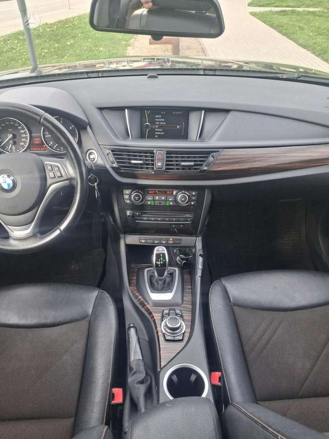 BMW X1 2013 — фото 28