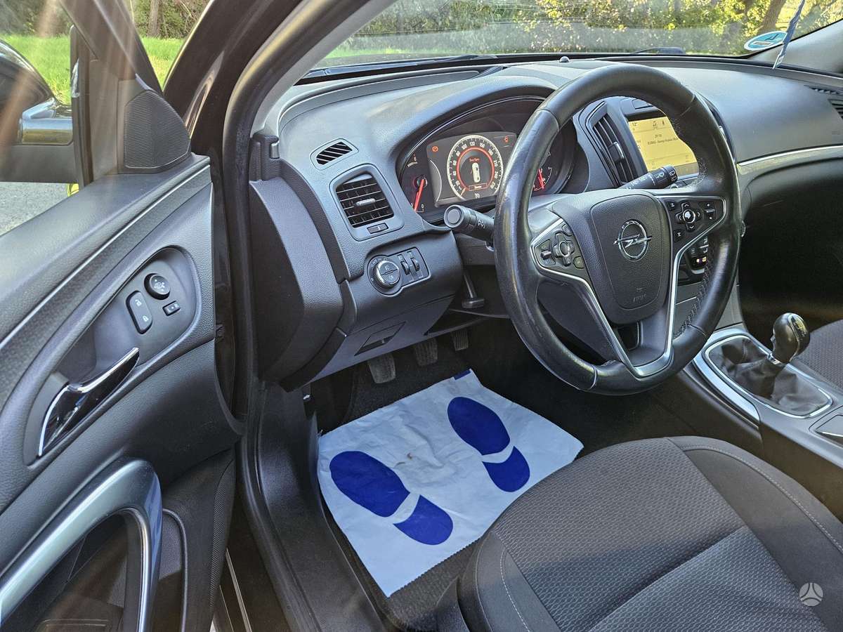 Opel Insignia 2014 — photo 12